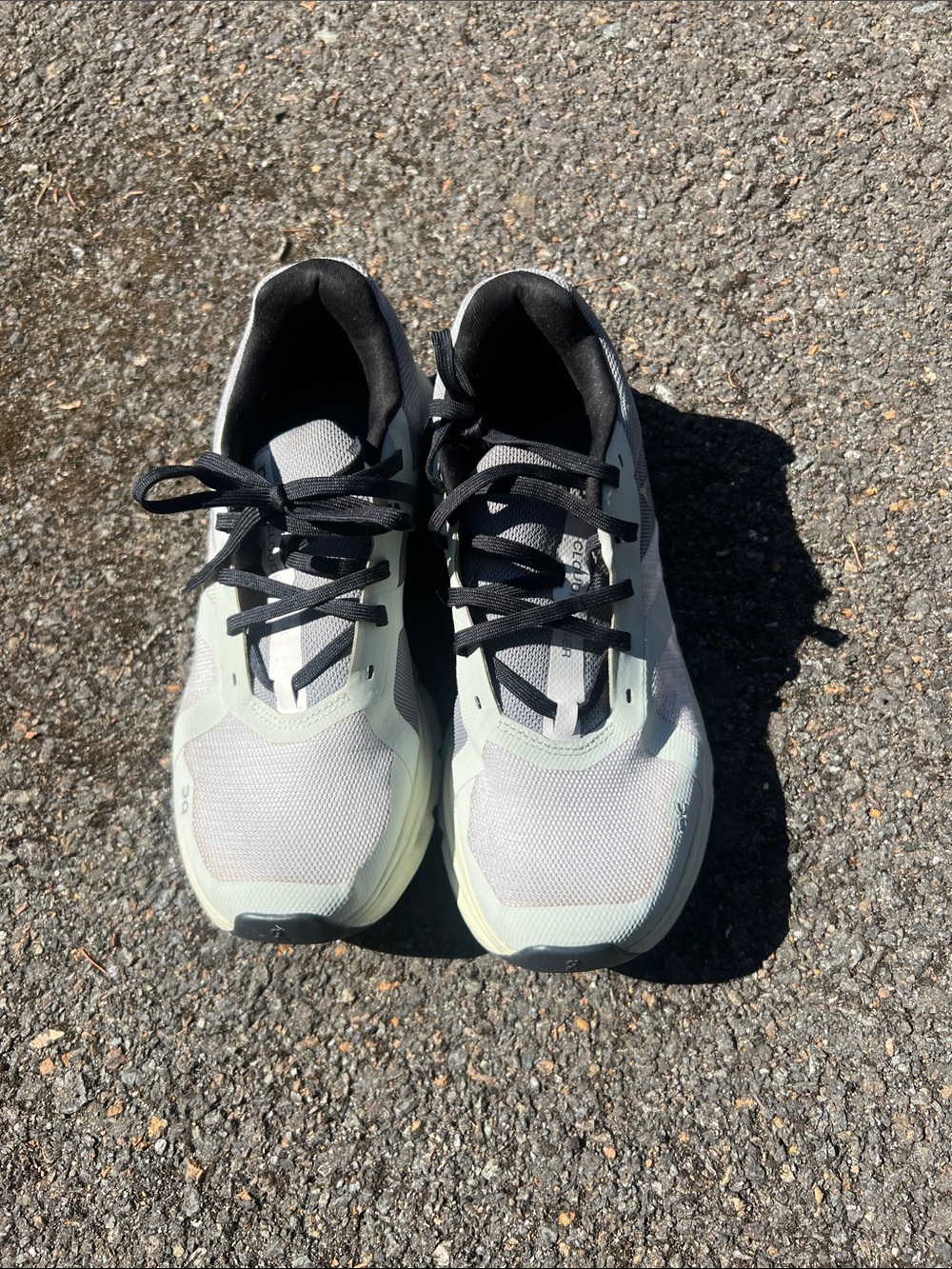 On Running Shoes.  Womens On Cloud Cloudrunner Frost Aloe Running Sneakers